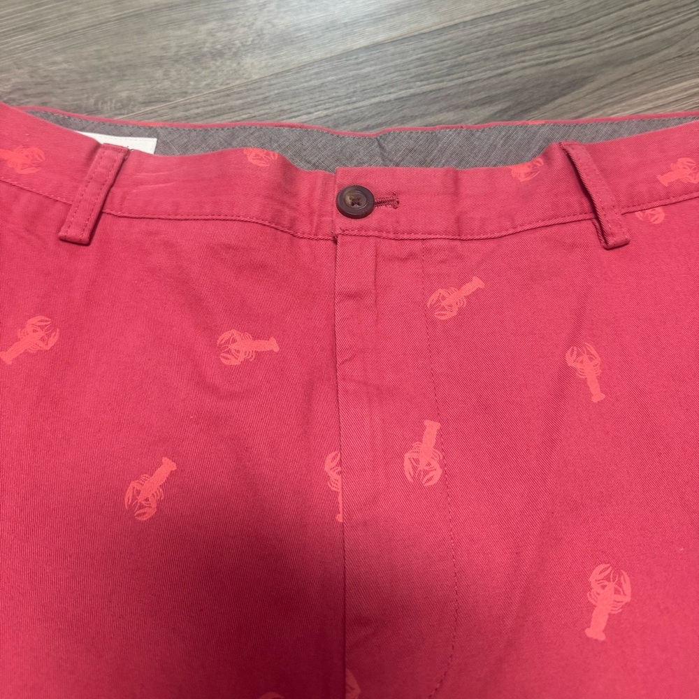 Men's Red Patterned Shorts - Picture 2 of 6